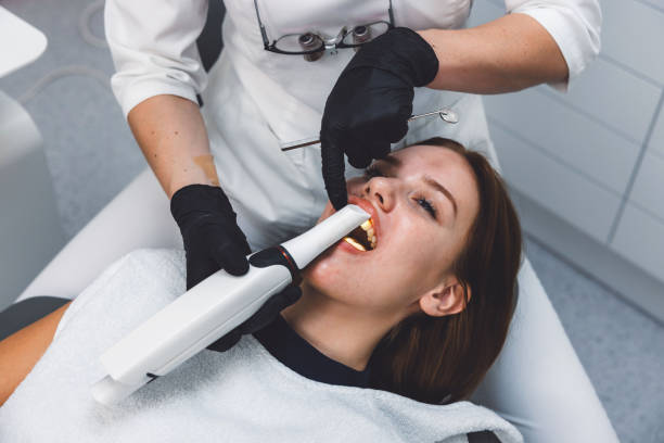 Best Emergency Root Canal Treatment in Highwood, IL